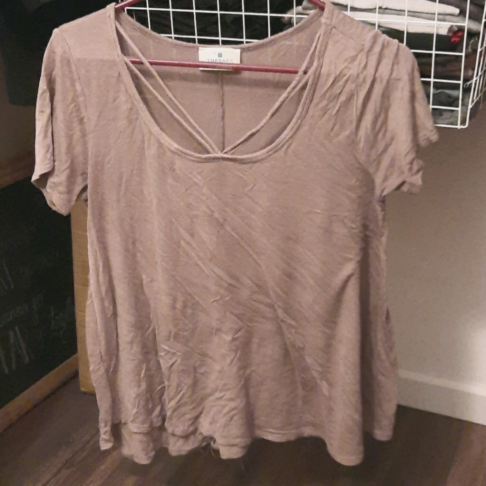 Short sleeve shirt